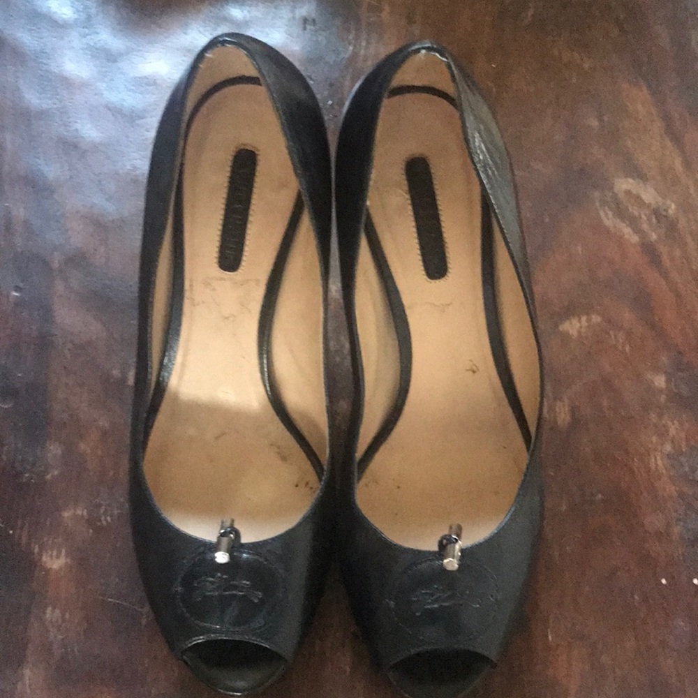 As is preloved longchamp leather peeptoe